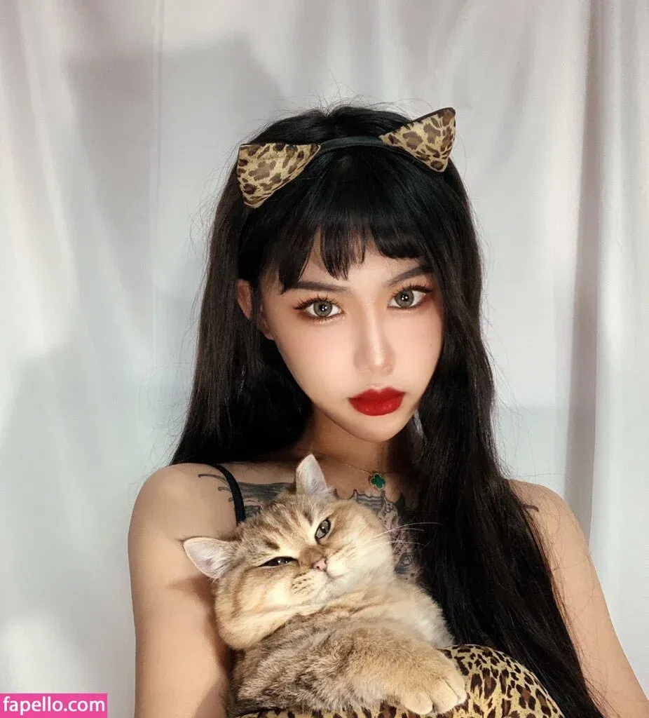 Deer_white Onlyfans Photo Gallery 