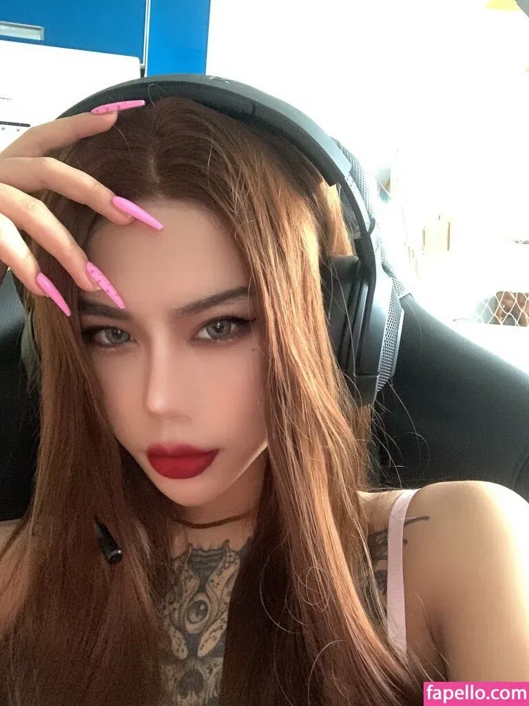 Deer_white Onlyfans Photo Gallery 