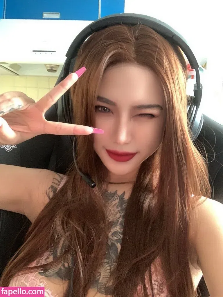 Deer_white Onlyfans Photo Gallery 