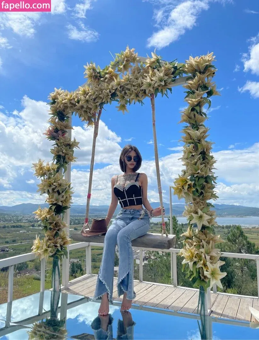 Deer_white Onlyfans Photo Gallery 