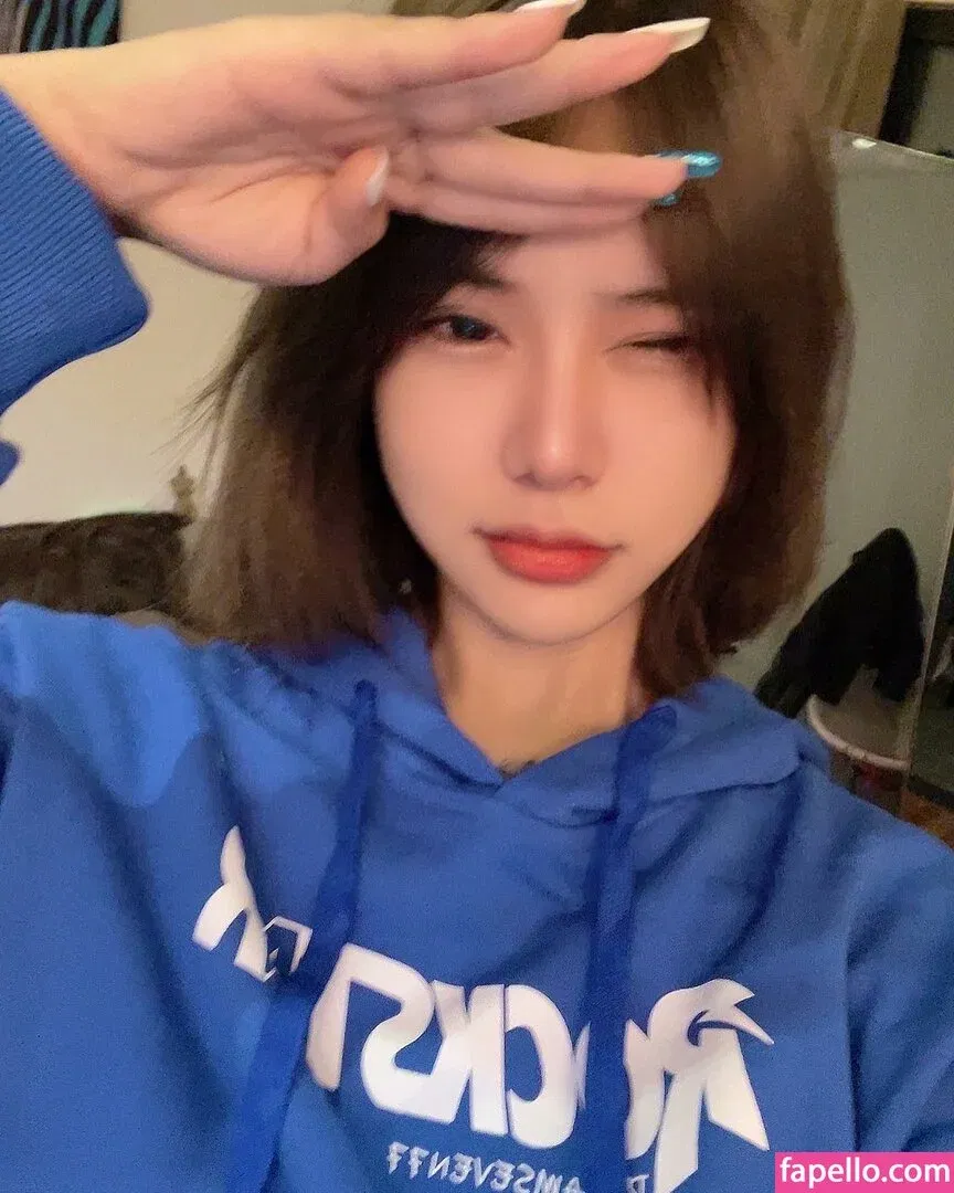 Deer_white Onlyfans Photo Gallery 