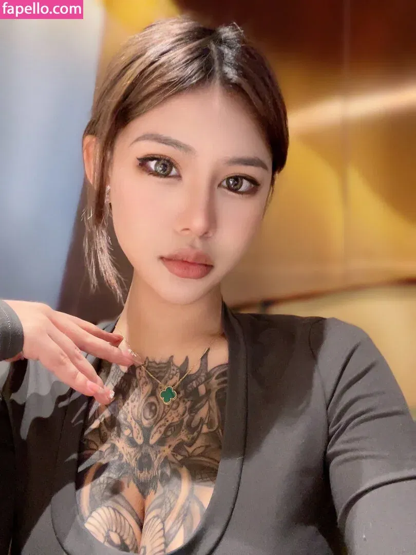 Deer_white Onlyfans Photo Gallery 