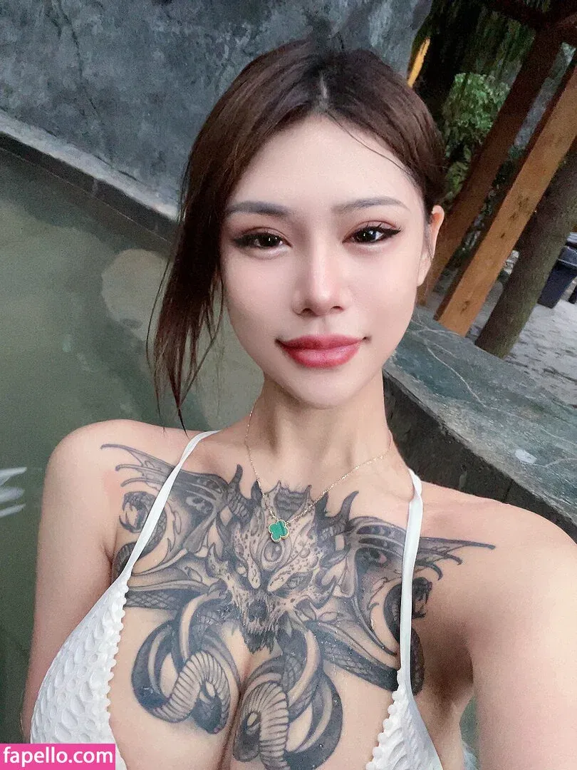 Deer_white Onlyfans Photo Gallery 