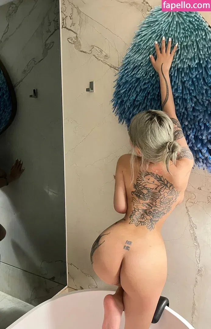 Deer_white Onlyfans Photo Gallery 