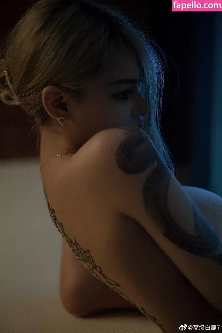 Deer_white Onlyfans Photo Gallery 