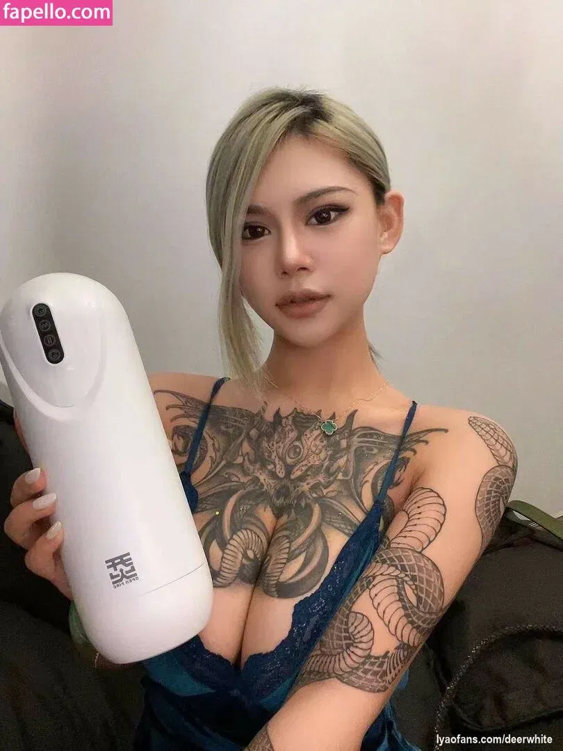 Deer_white Onlyfans Photo Gallery 