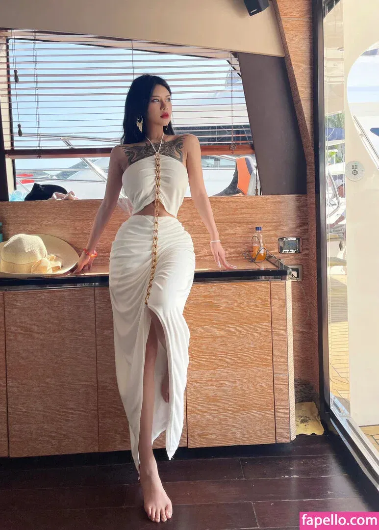 Deer_white Onlyfans Photo Gallery 