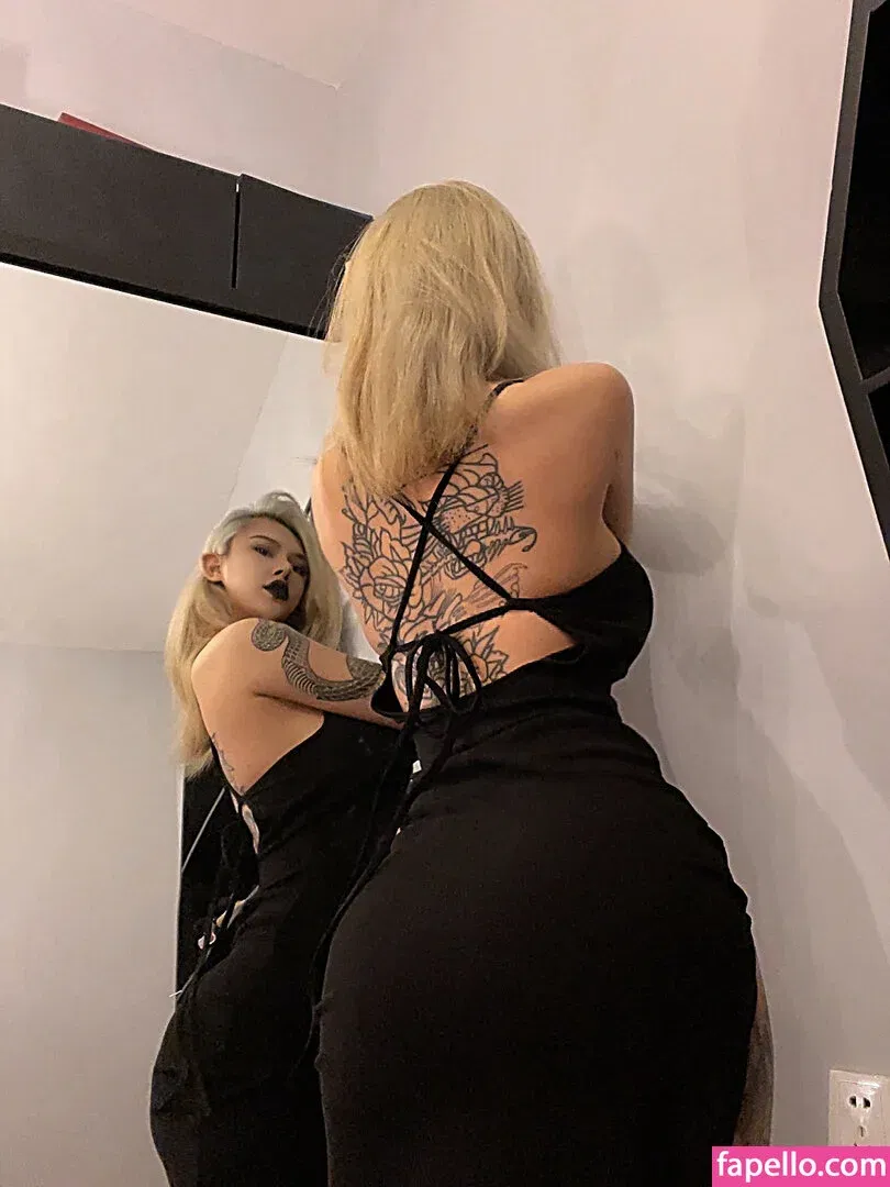 Deer_white Onlyfans Photo Gallery 