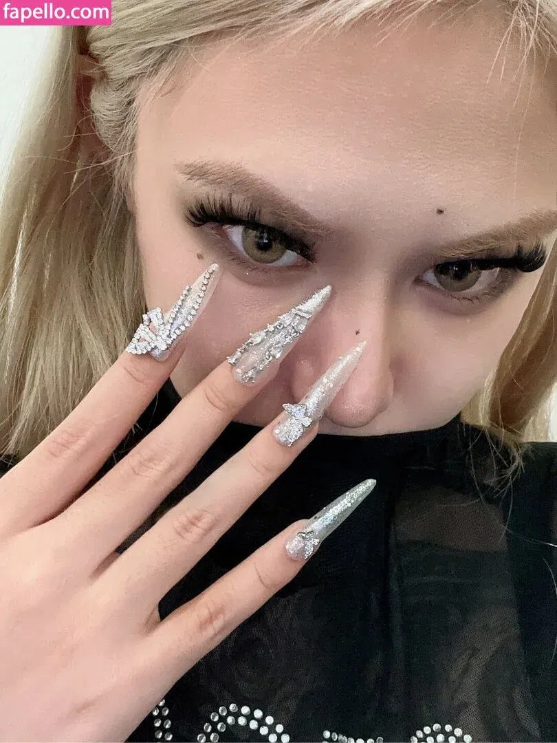 Deer_white Onlyfans Photo Gallery 