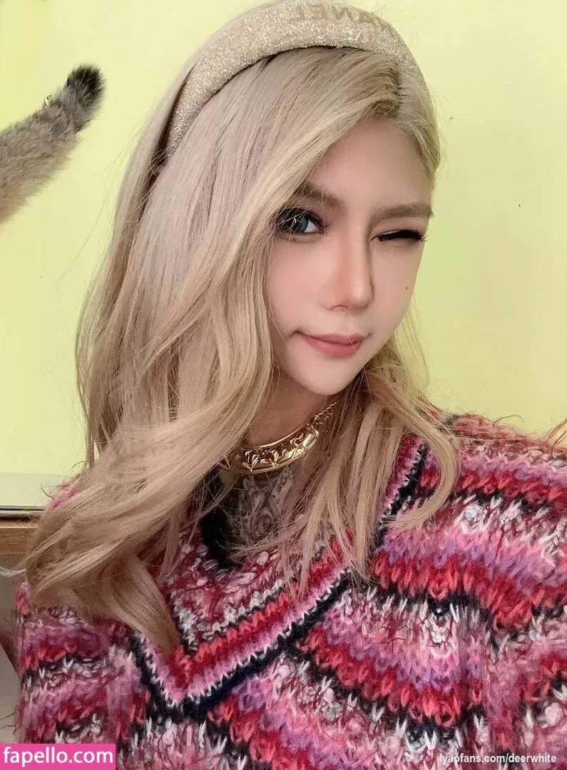 Deer_white Onlyfans Photo Gallery 
