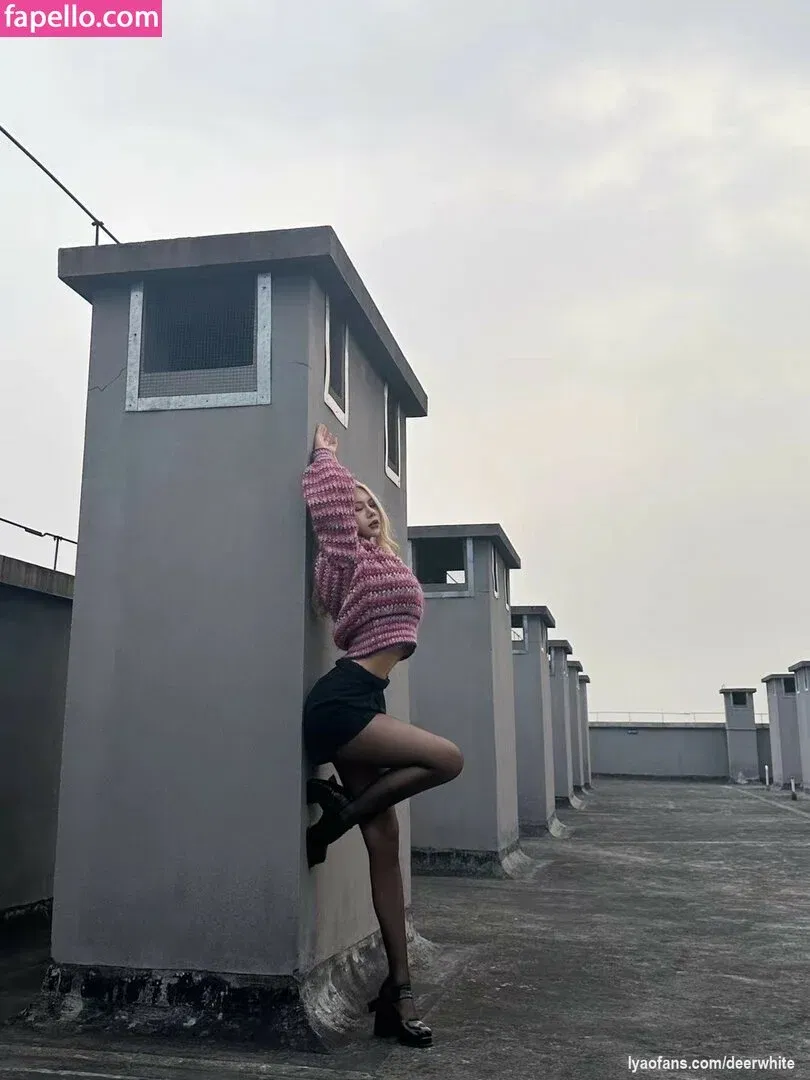 Deer_white Onlyfans Photo Gallery 