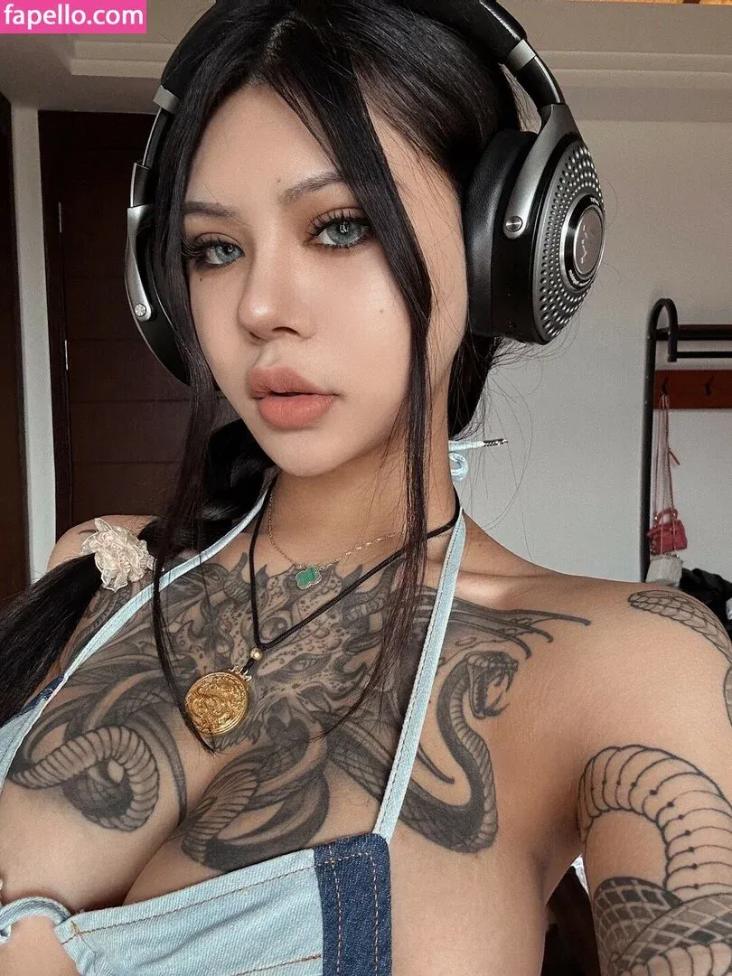 Deer_white Onlyfans Photo Gallery 