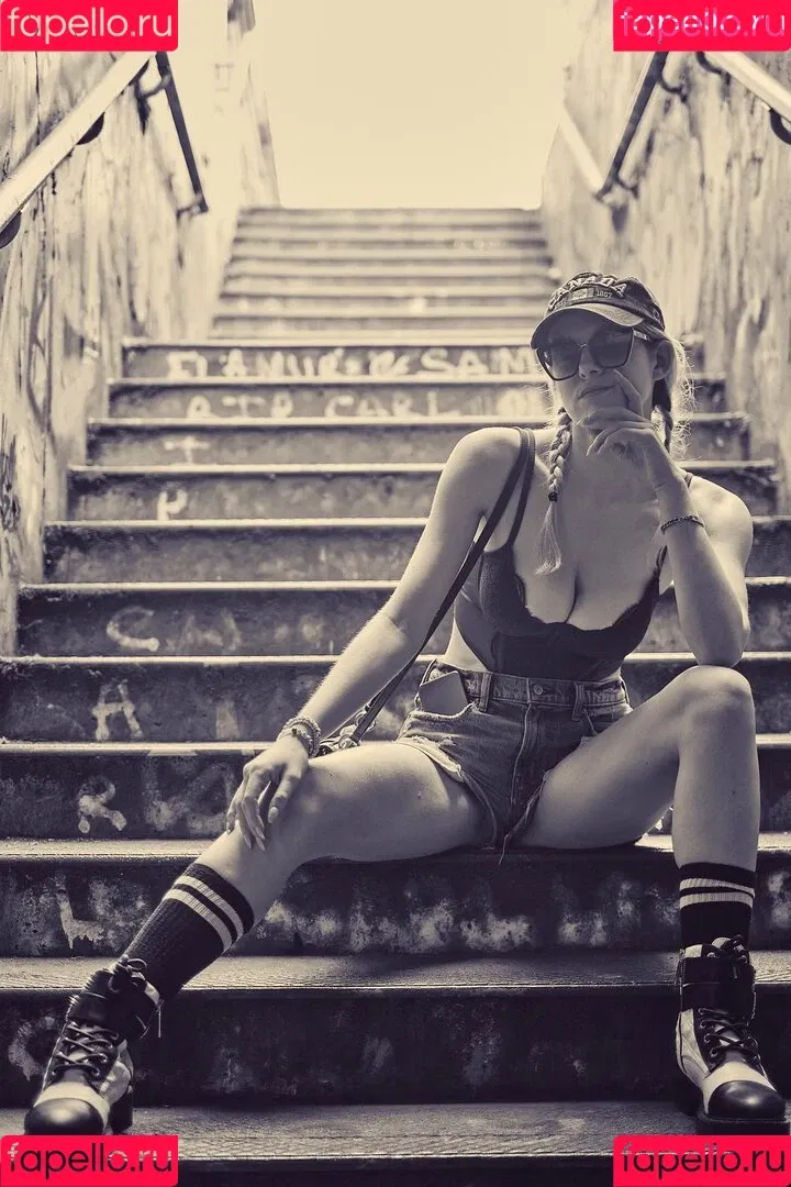 geocasts Onlyfans Photo Gallery 