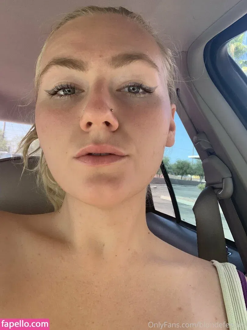 blondefeedee Onlyfans Photo Gallery 