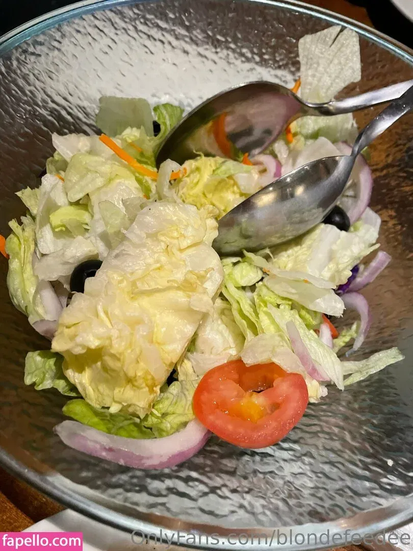 blondefeedee Onlyfans Photo Gallery 