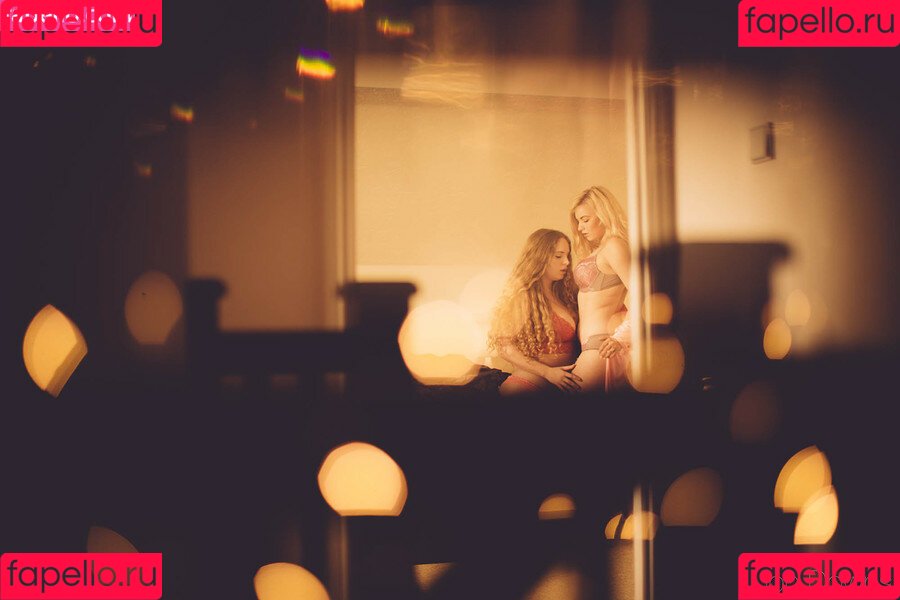 Emily Hamilton Onlyfans Photo Gallery 