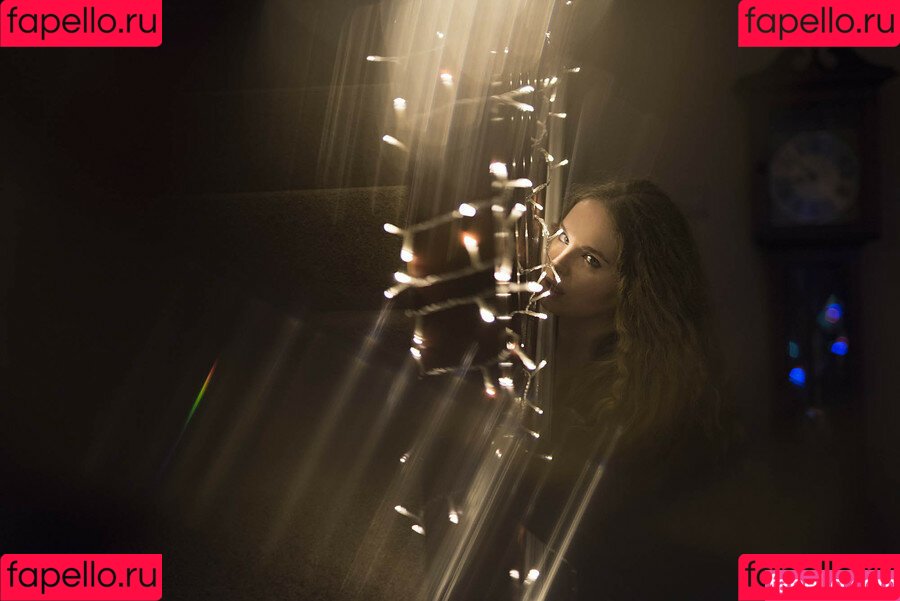 Emily Hamilton Onlyfans Photo Gallery 