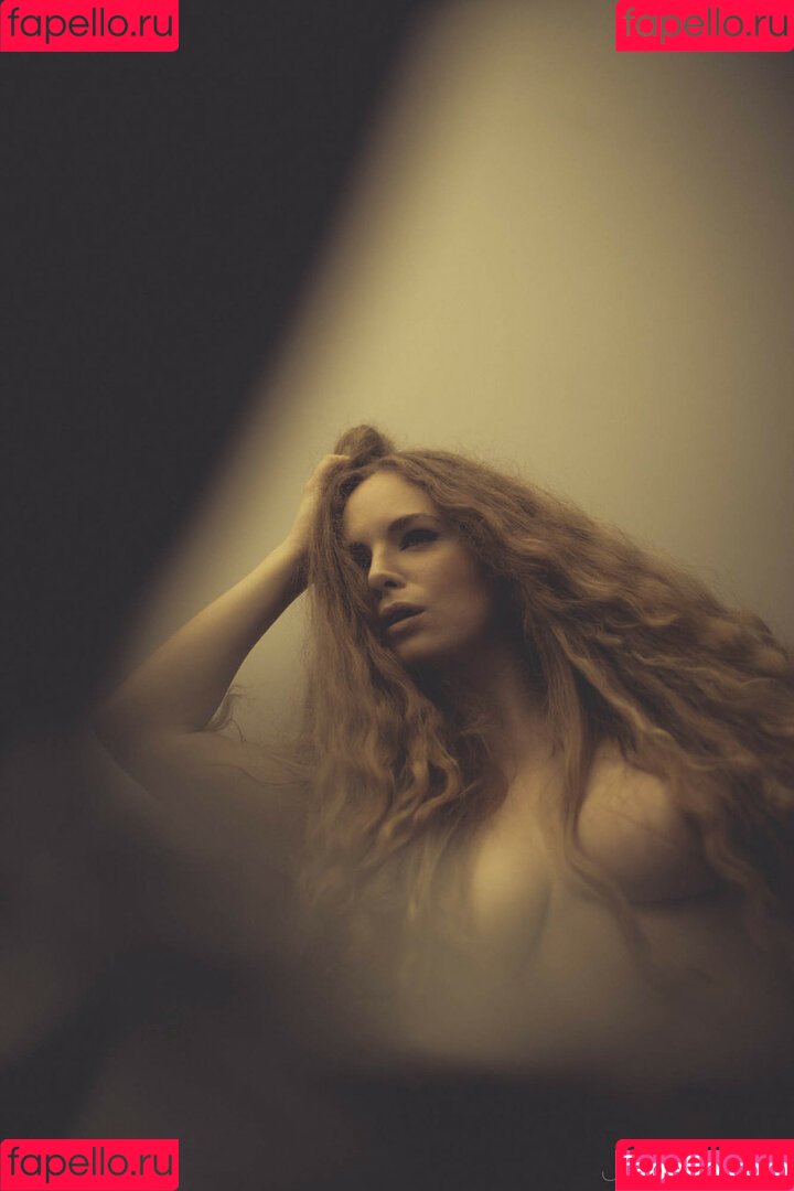 Emily Hamilton Onlyfans Photo Gallery 