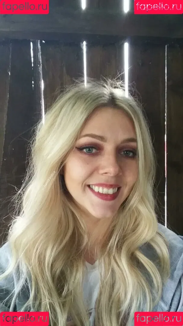 Aurora Indica Onlyfans Photo Gallery 