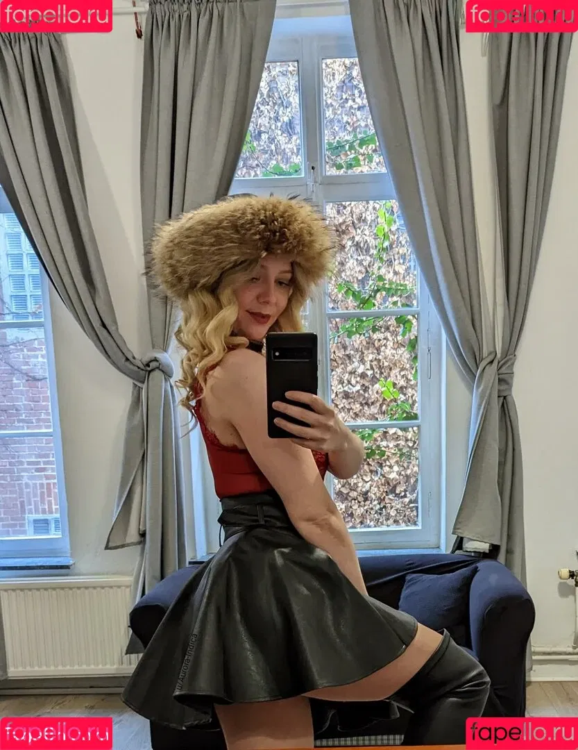 Aurora Indica Onlyfans Photo Gallery 