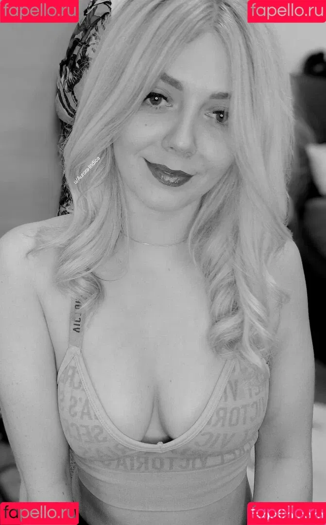 Aurora Indica Onlyfans Photo Gallery 