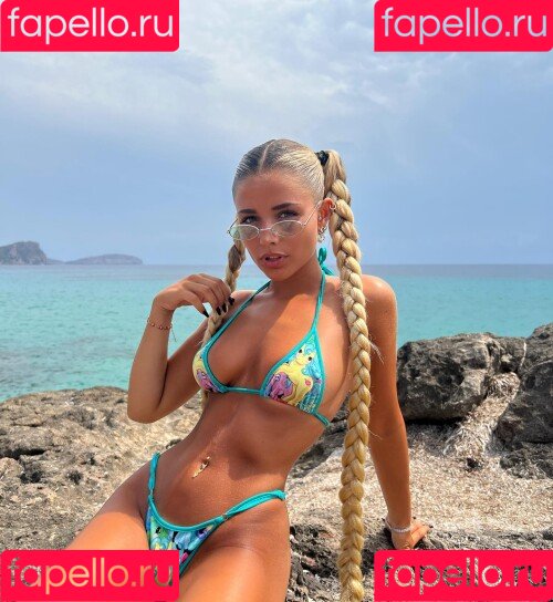 Carla Frigo Onlyfans Photo Gallery 