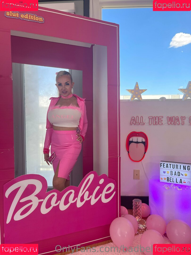 badbellaxofree Onlyfans Photo Gallery 