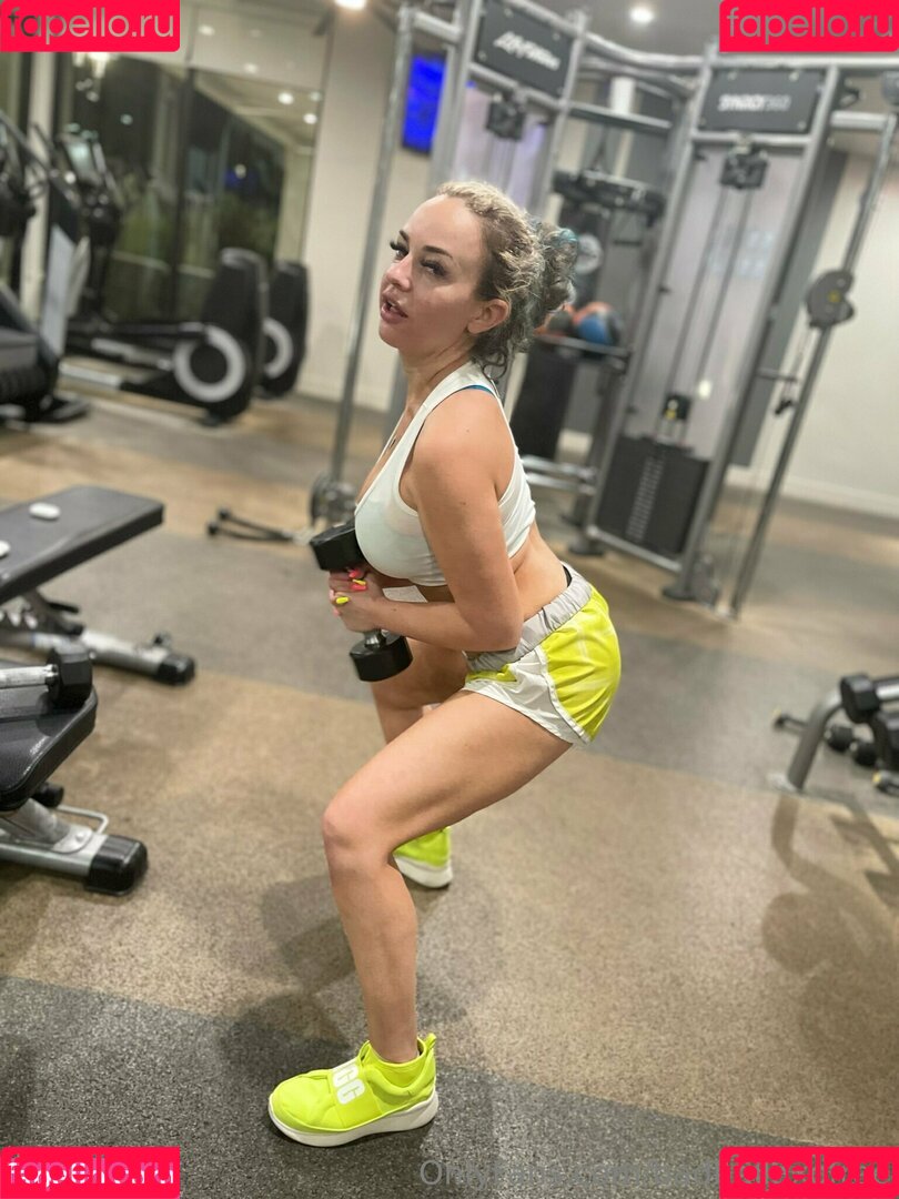 badbellaxofree Onlyfans Photo Gallery 