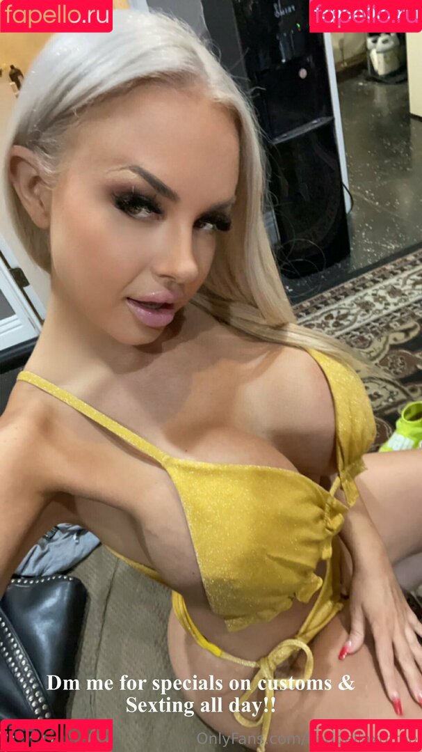 badbellaxofree Onlyfans Photo Gallery 