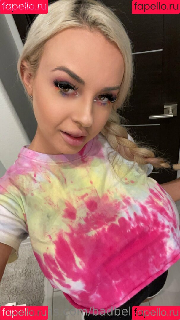 badbellaxofree Onlyfans Photo Gallery 
