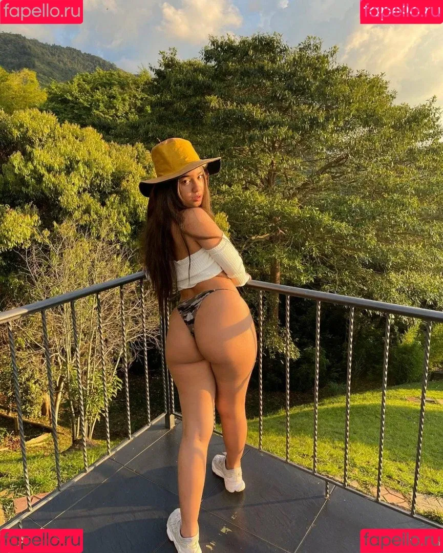 Valery Altamar Onlyfans Photo Gallery 