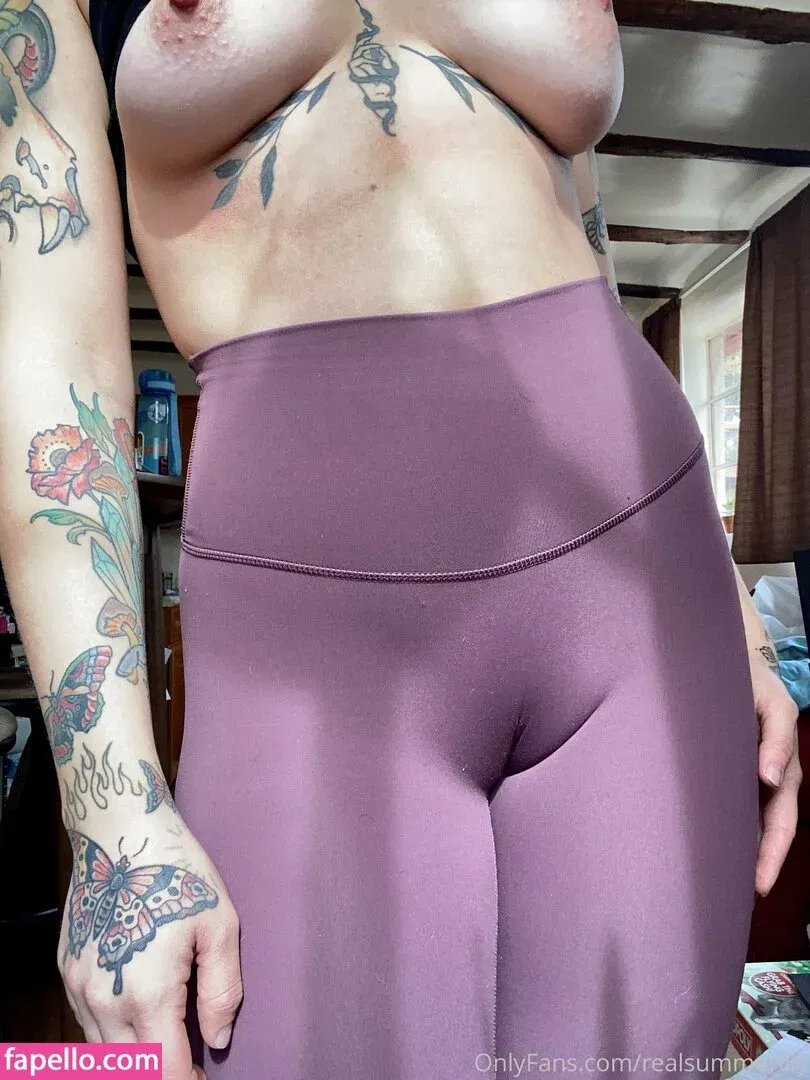 realsummerlily Onlyfans Photo Gallery 