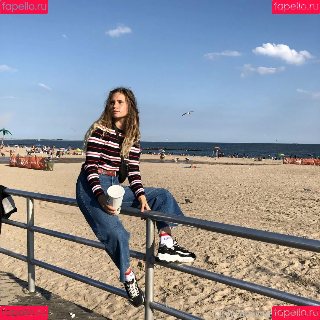 rocket_bb Onlyfans Photo Gallery 