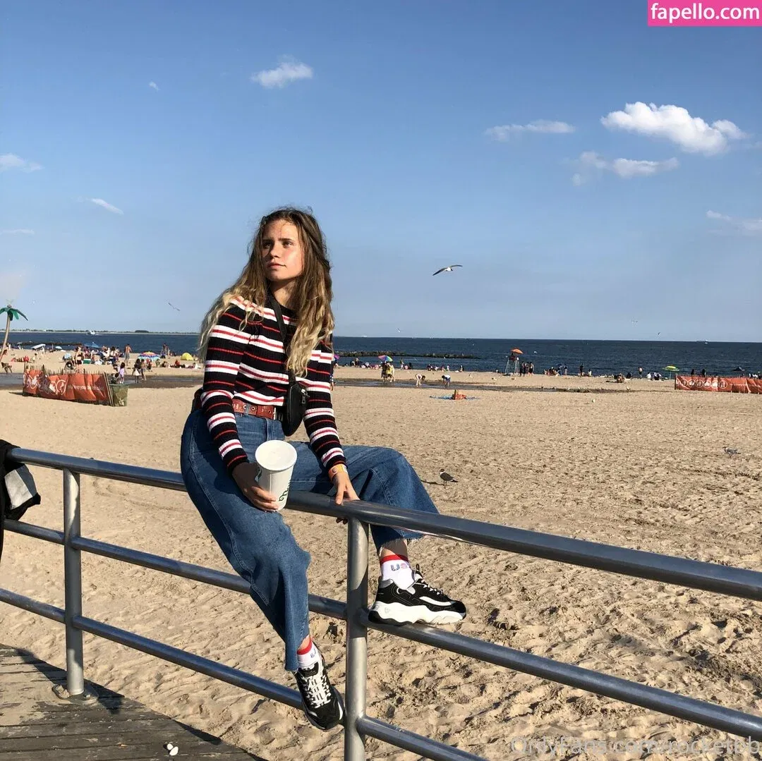 rocket_bb Onlyfans Photo Gallery 