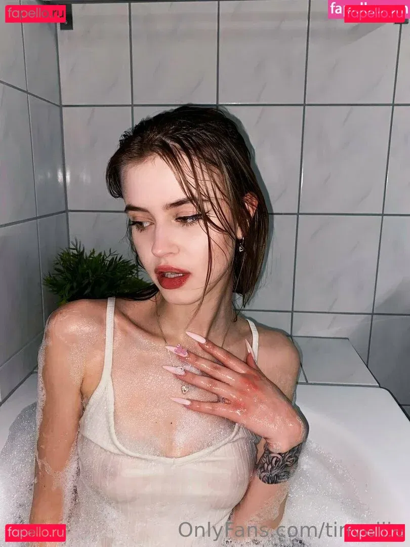 tinyellie Onlyfans Photo Gallery 