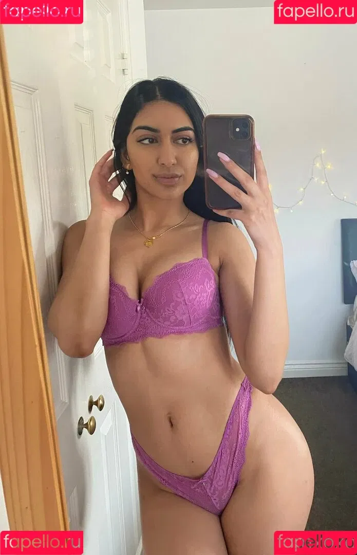 Resh Onlyfans Photo Gallery 