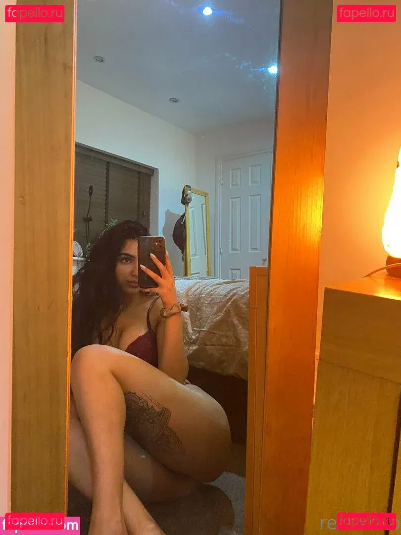 Resh Onlyfans Photo Gallery 