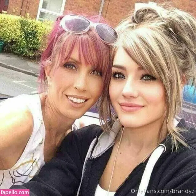 brandyz Onlyfans Photo Gallery 