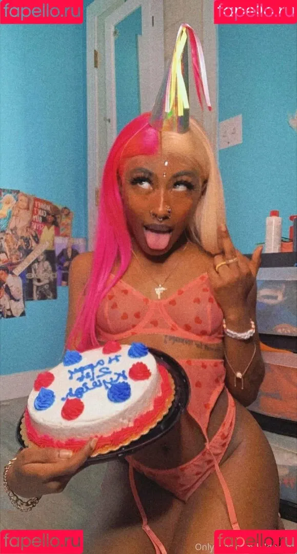 b4dakeez Onlyfans Photo Gallery 