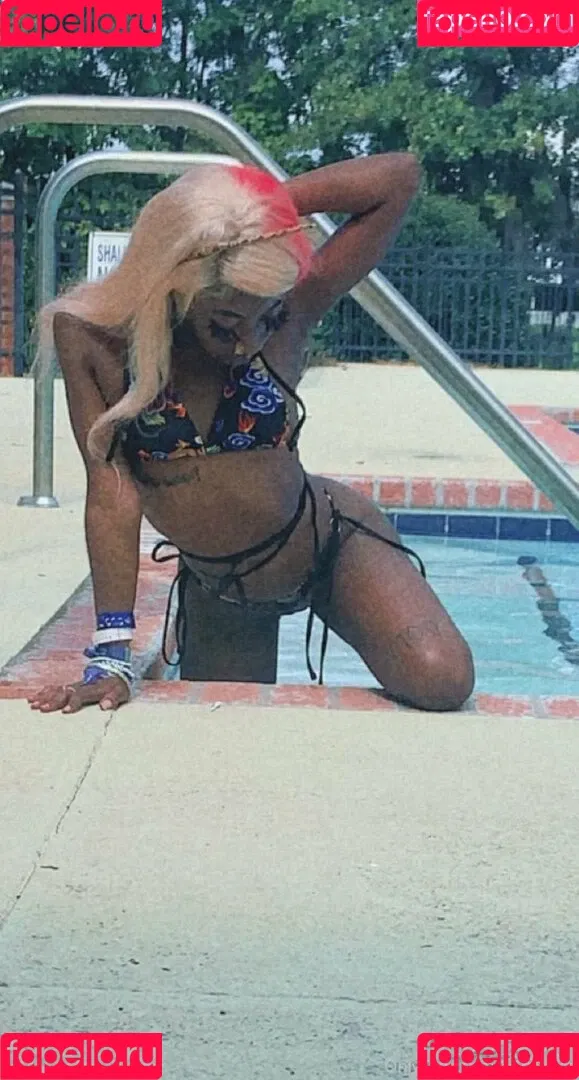 b4dakeez Onlyfans Photo Gallery 