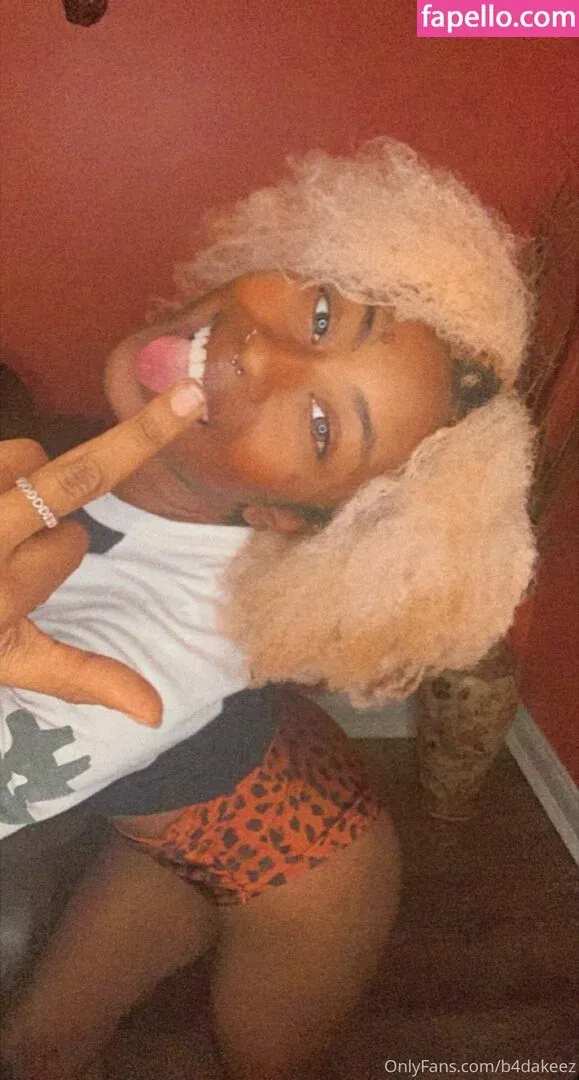 b4dakeez Onlyfans Photo Gallery 