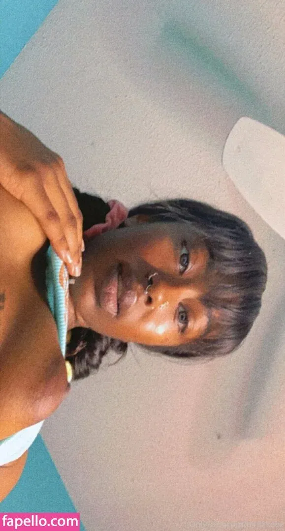 b4dakeez Onlyfans Photo Gallery 