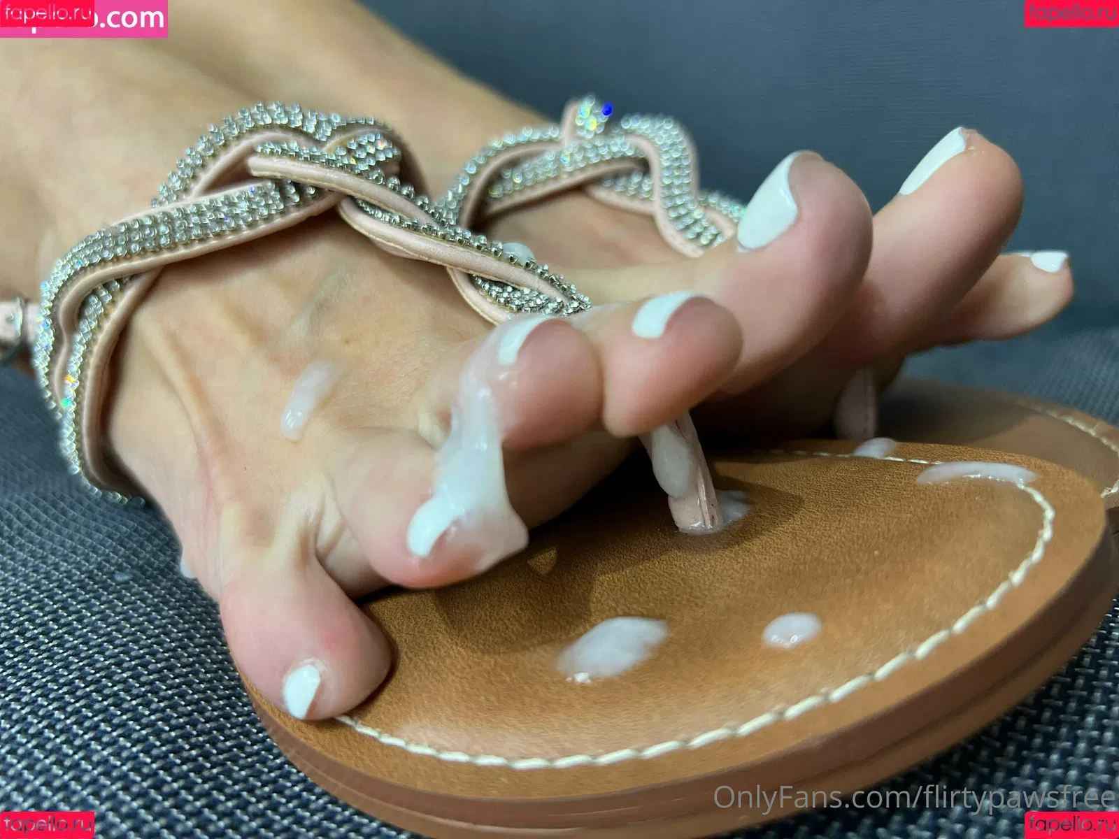 flirtypawsfree Onlyfans Photo Gallery 