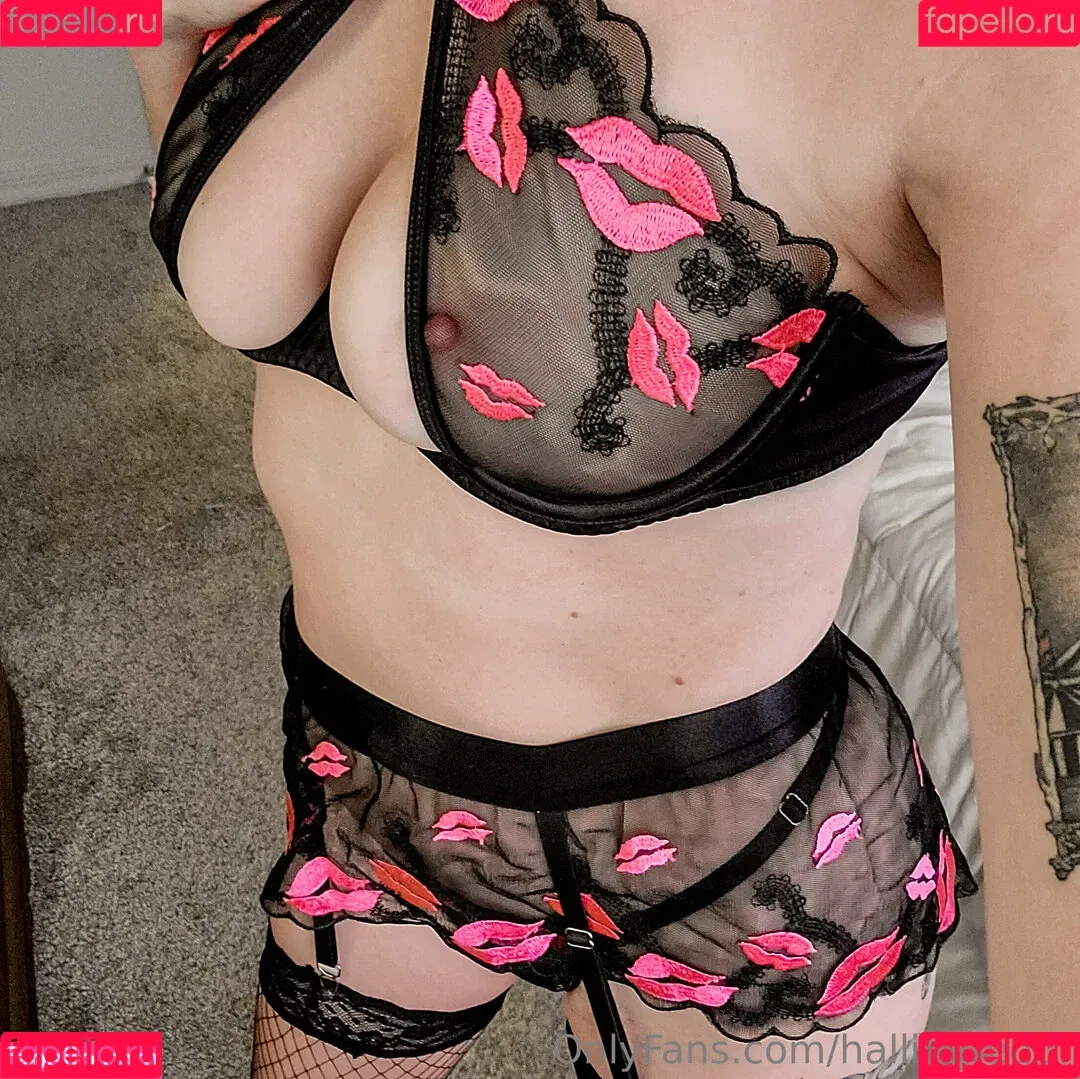 halliegregor Onlyfans Photo Gallery 
