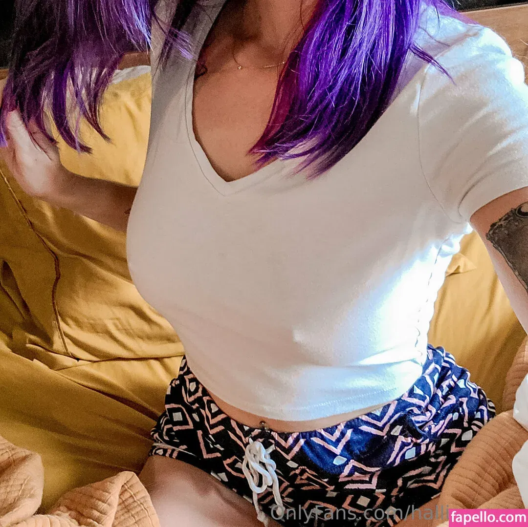 halliegregor Onlyfans Photo Gallery 