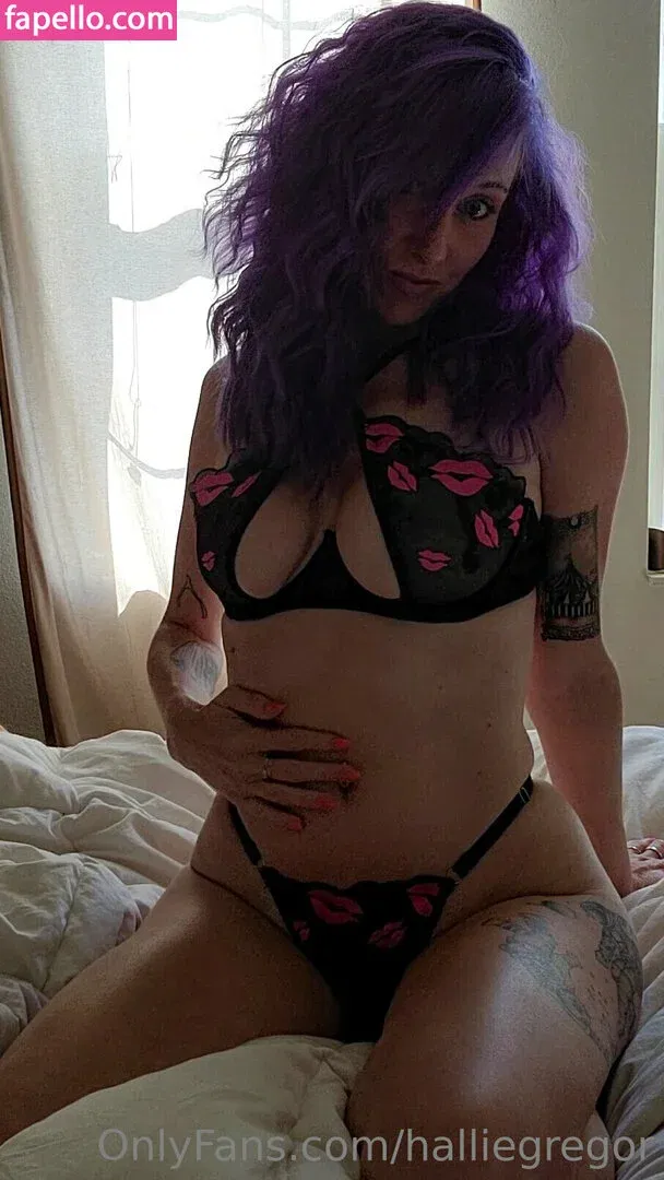 halliegregor Onlyfans Photo Gallery 