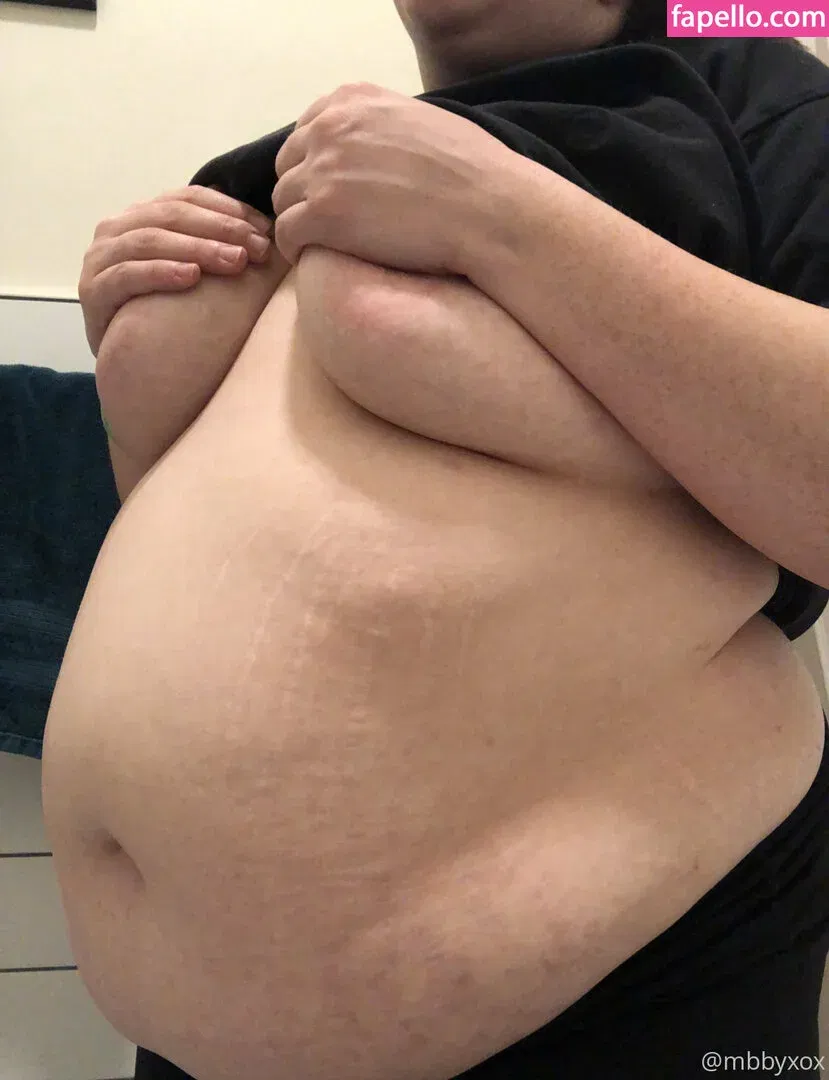 mbbyxox Onlyfans Photo Gallery 