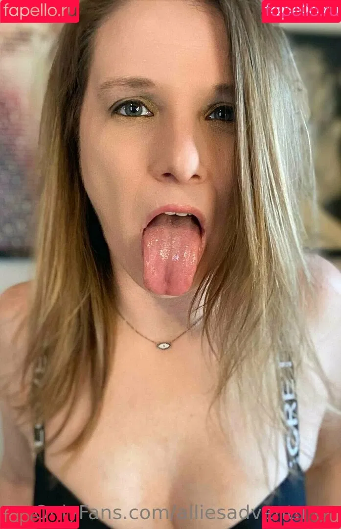 alliesadventures Onlyfans Photo Gallery 