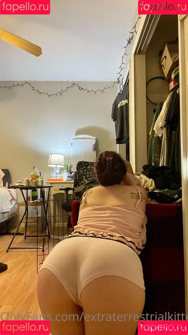 extraterrestrialkitten Onlyfans Photo Gallery 