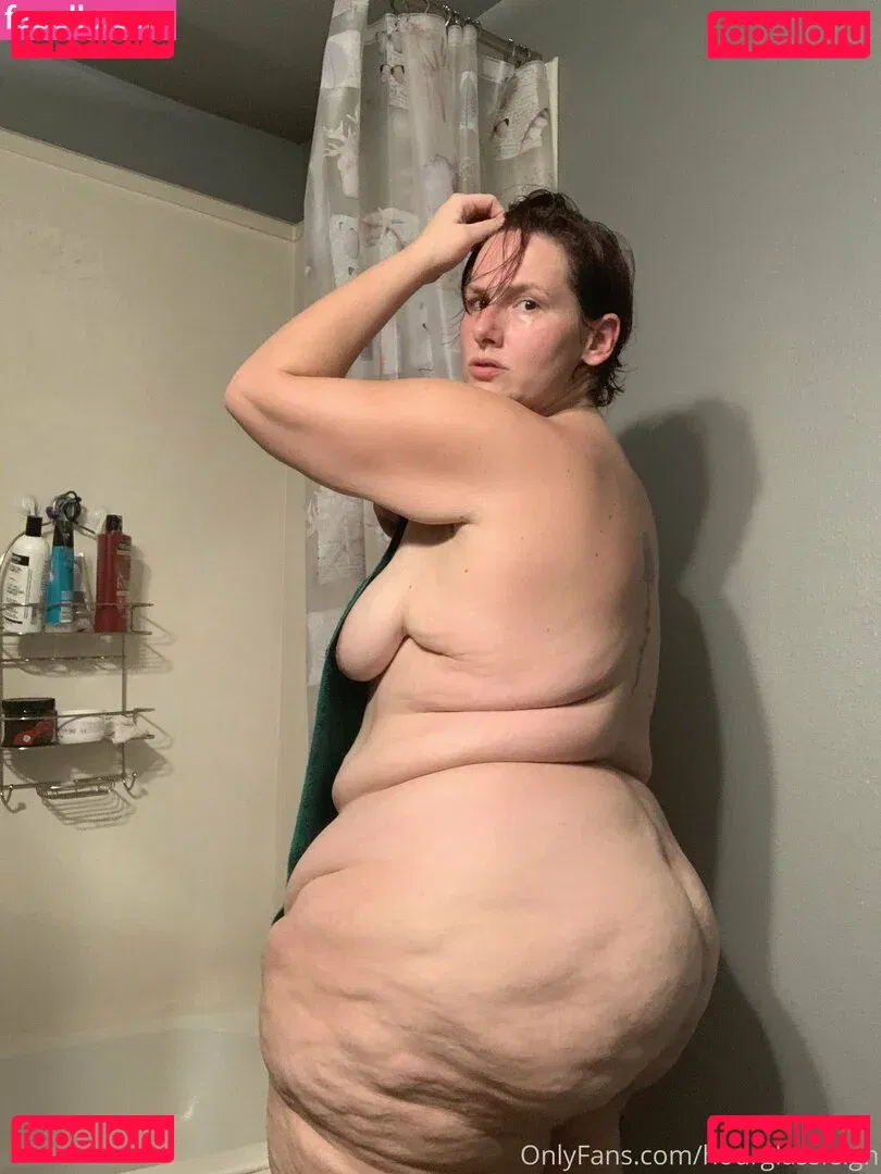 hourglassleigh Onlyfans Photo Gallery 